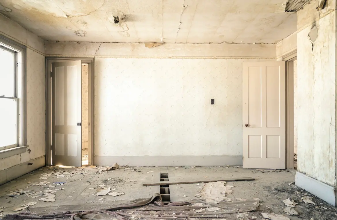 Waste disposal crew managing a cleanout project in Glenolden